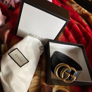 Gucci belt